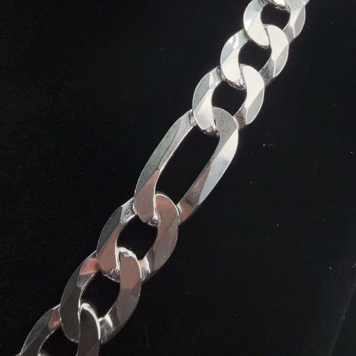 Bold 11.65mm 24in 925 Sterling Silver Figaro Chain Necklace 64g (4)