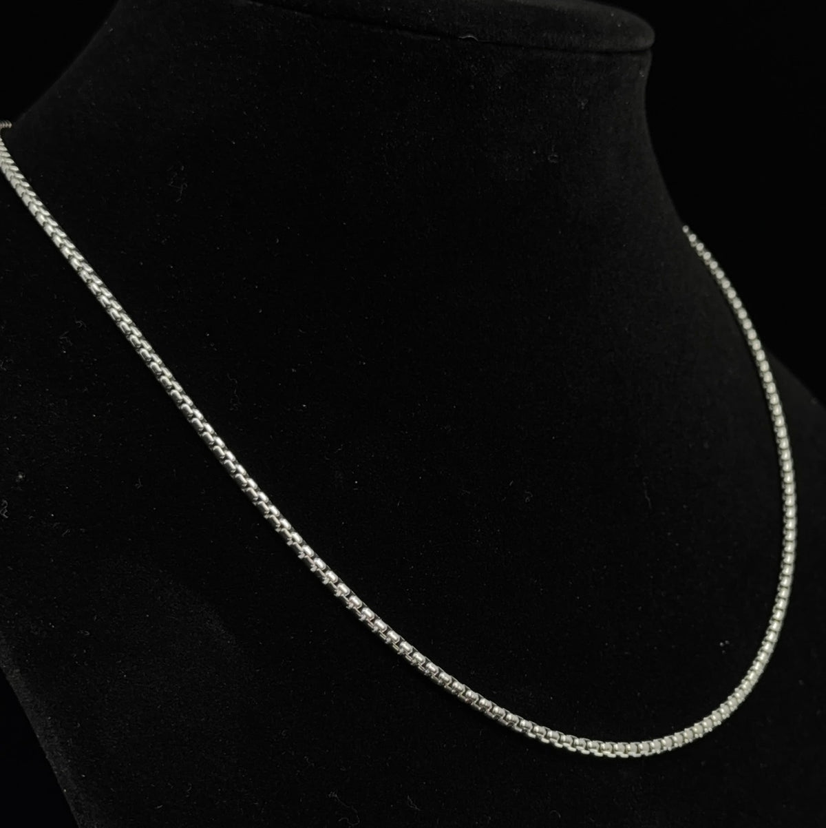 20in Classic 2.58mm 925 Sterling Silver Round Box Chain Necklace (2)