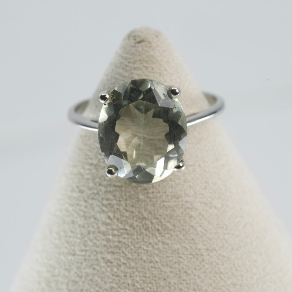 Natural Green Amethyst Solitaire Ring in Silver (3)
