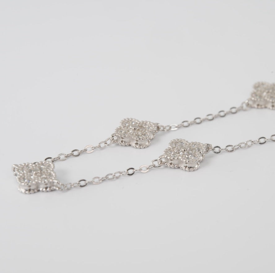 Silver Clover Station Bracelet (2)