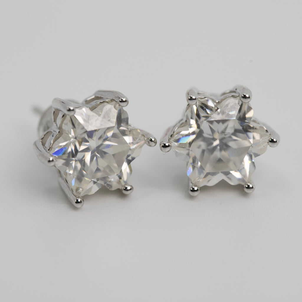 Star-Cut moissanite Stud Earrings in Silver (2)