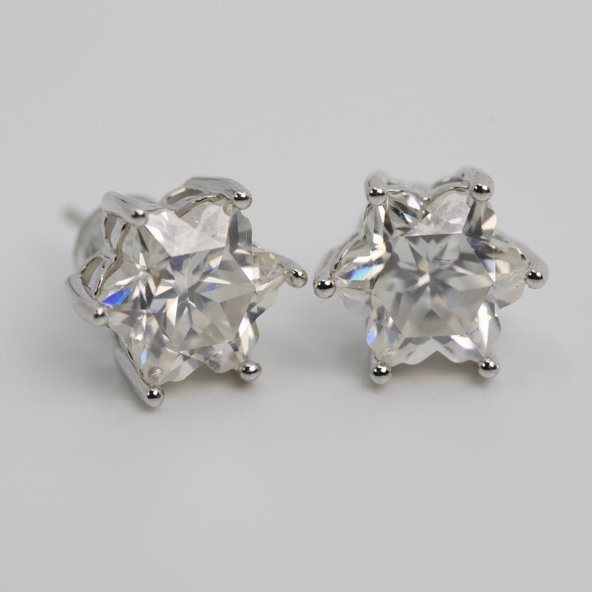 Star-Cut moissanite Stud Earrings in Silver (2)