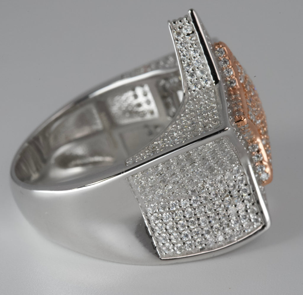 Two-Tone Star Statement Ring in Silver with Moissanite (2)