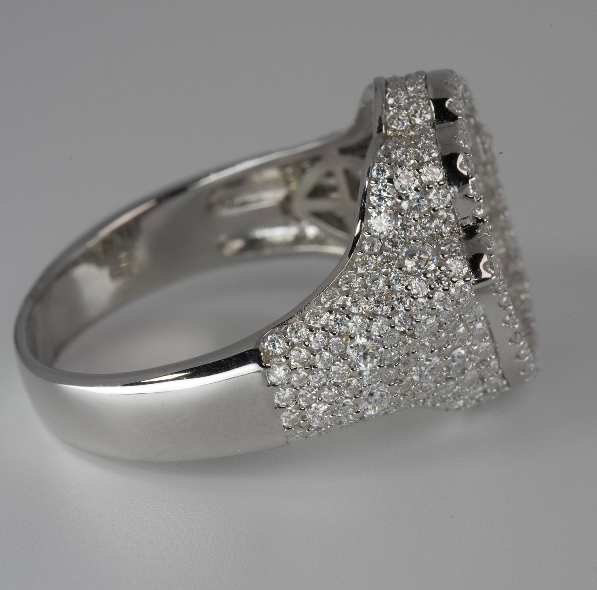 Cluster Silver Ring with Moissanite (2)
