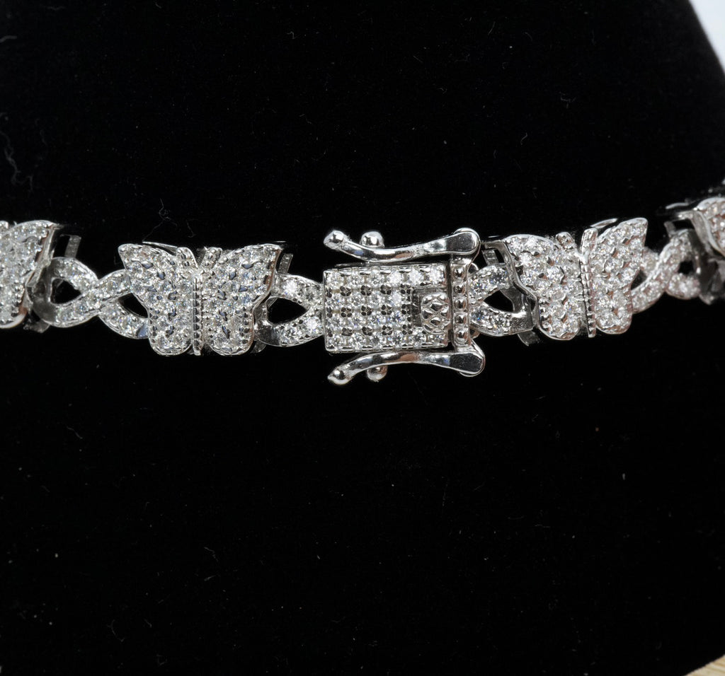 Butterfly Link Bracelet in Silver with Moissanite (3)