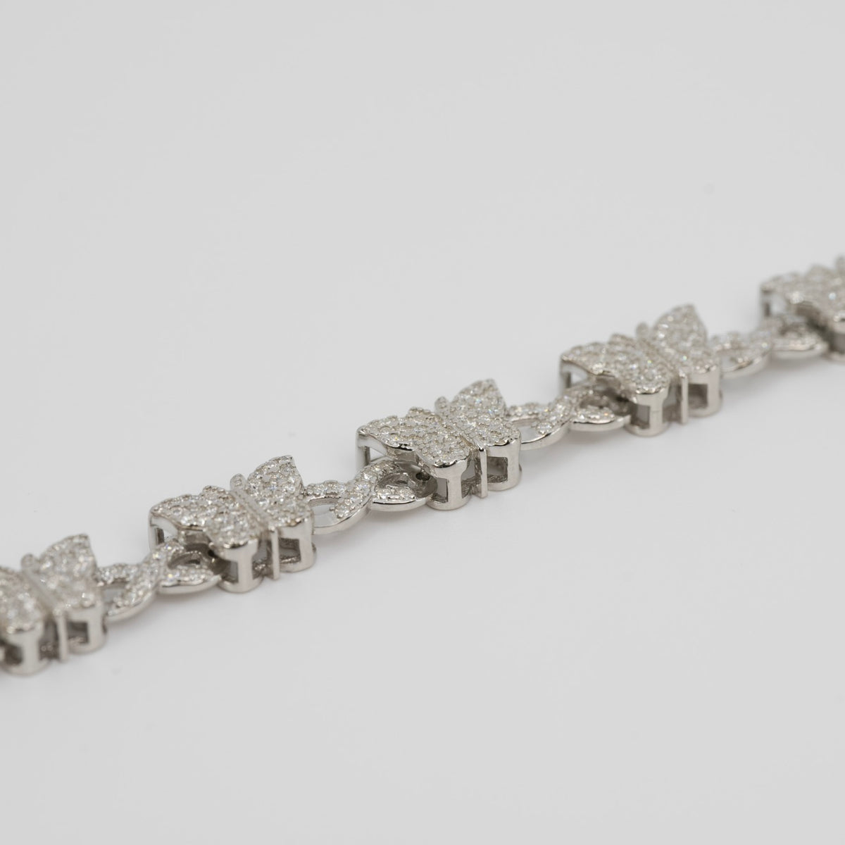 Butterfly Link Bracelet in Silver with Moissanite (4)
