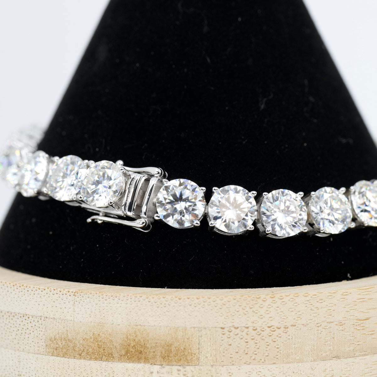 Graduated Moissanite 55ct 925 Sterling Silver Tennis Bracelet 8.5in (3)