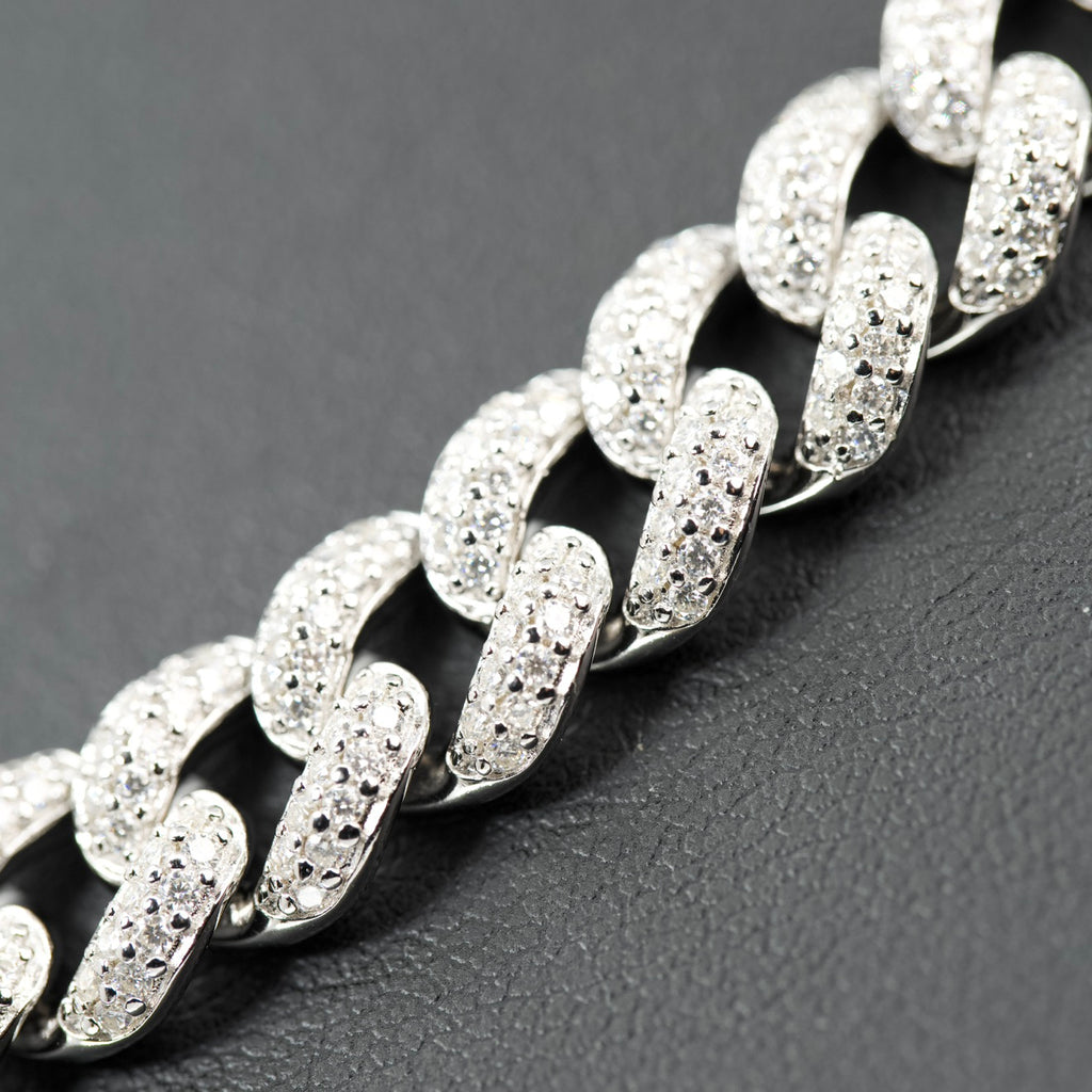 24in 925 Silver Miami Cuban Chain with 28ct Moissanite Pave, 10mm, 98g (4)