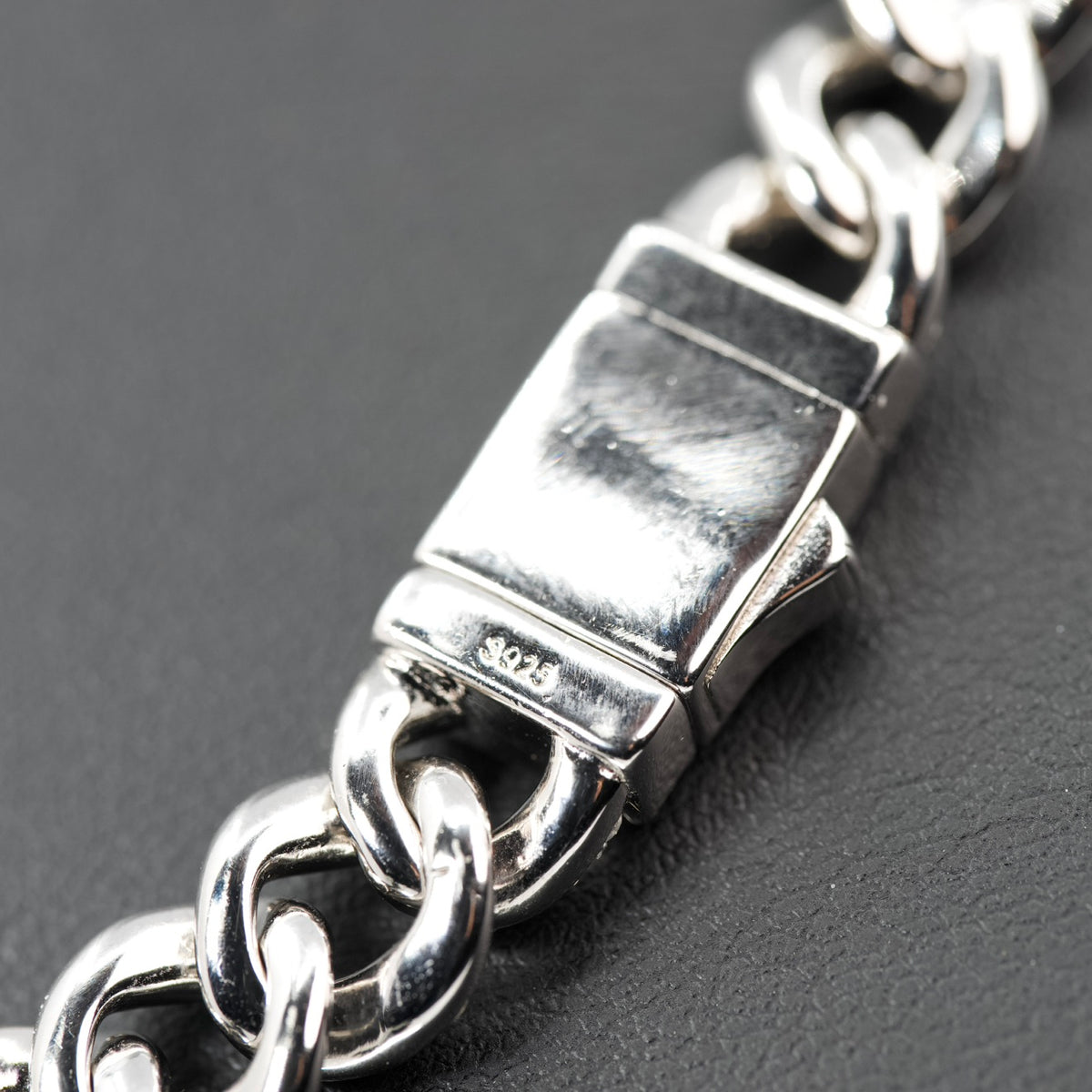 24in 925 Silver Miami Cuban Chain with 28ct Moissanite Pave, 10mm, 98g (6)