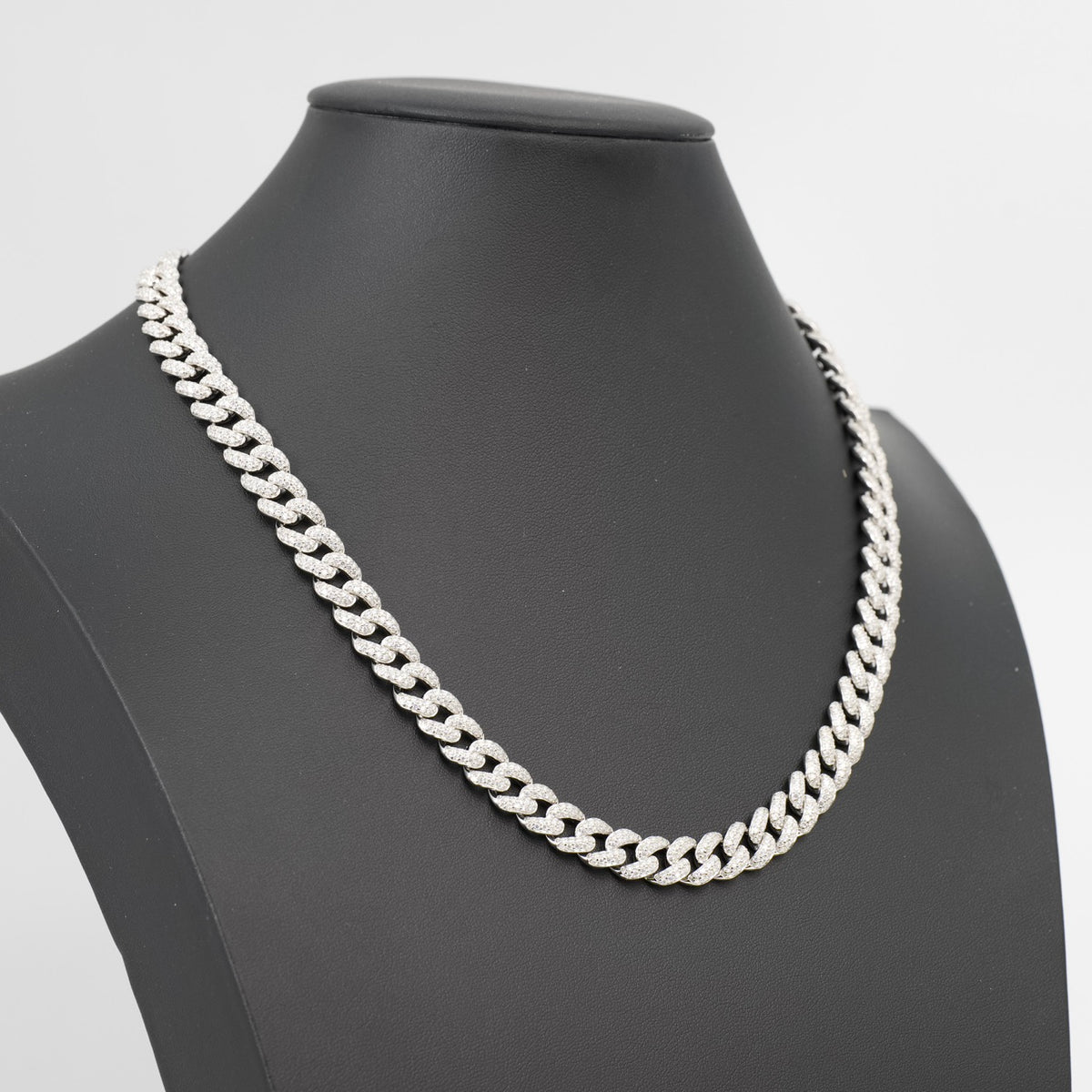 24ct Moissanite 925 Silver Miami Cuban Chain 20in 10mm (2)