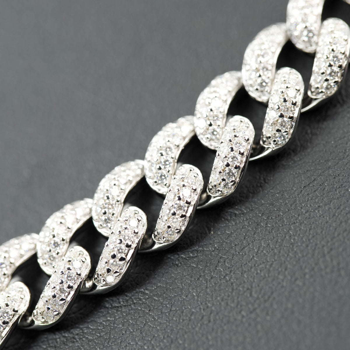 24ct Moissanite 925 Silver Miami Cuban Chain 20in 10mm (4)