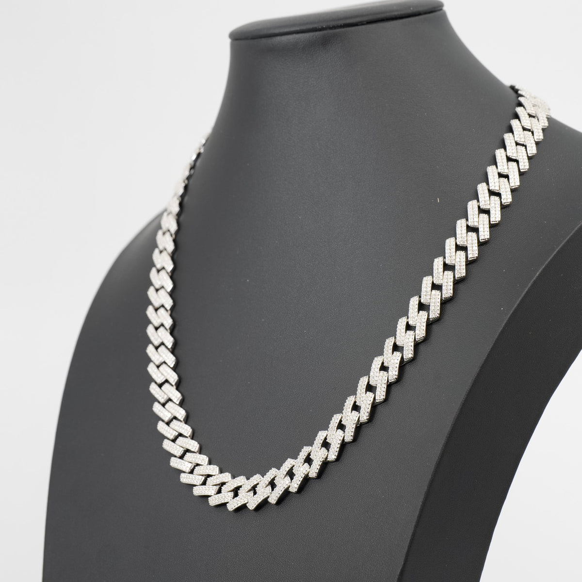 14mm Iced Out 22in 925 Silver Moissanite Monaco Chain 97.89g (4)
