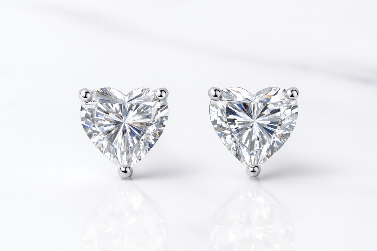 925 Sterling Silver Heart Moissanite 5ct Stud Earrings