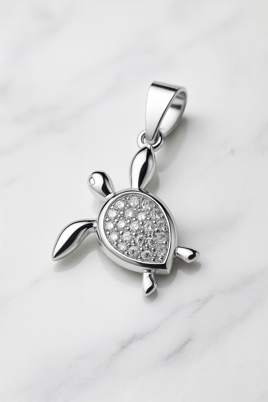 925 Sterling Silver Turtle Pendant with 0.5ct Moissanite