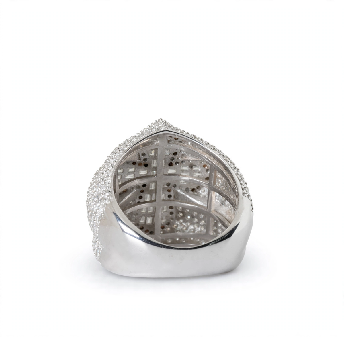 Iced-Out Fleur-de-Lis Signet Ring in Silver (7)