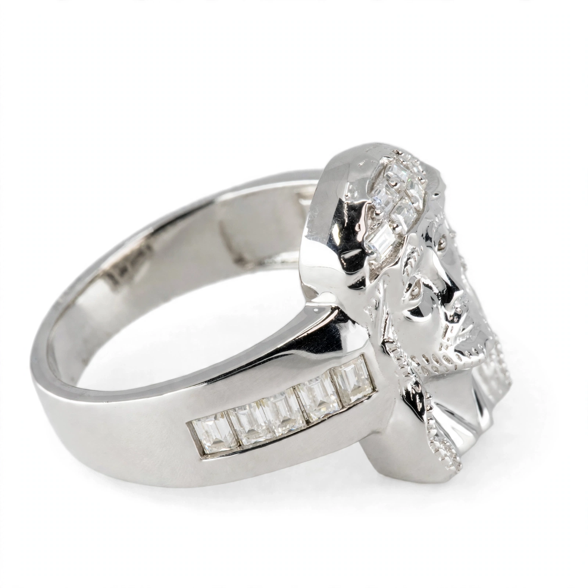 Silver Jesus Head Ring with Moissanite (2)