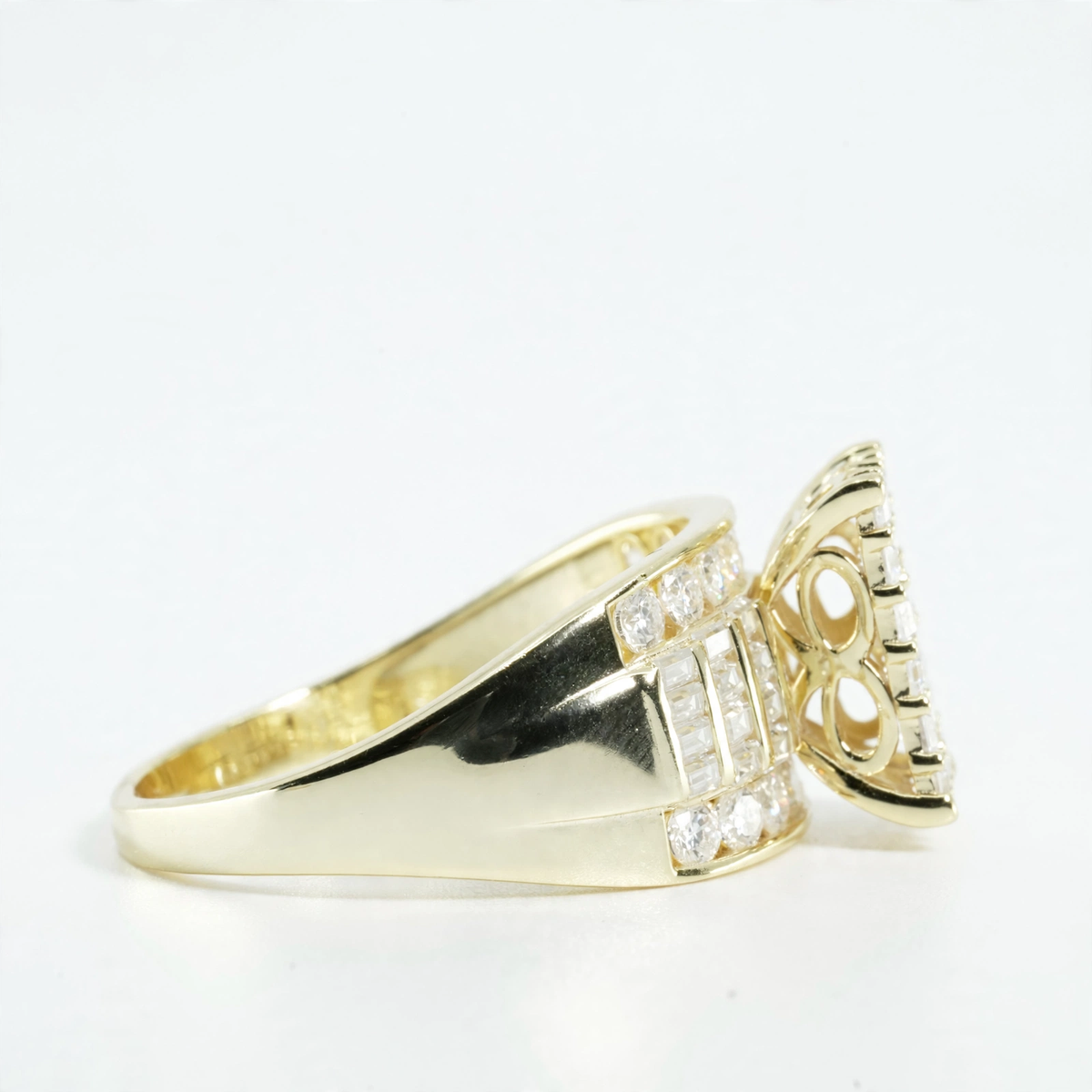 Ring (2)