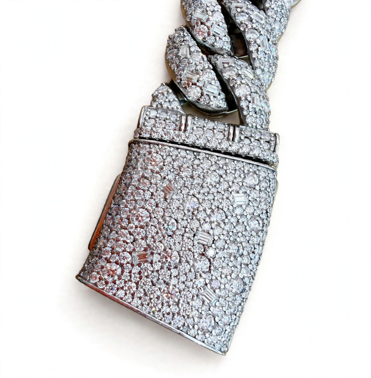 20mm Mosaic Emerald Cuban Link Bracelet in 925 Sterling Silver with Moissanite, 30ct 9in (2)