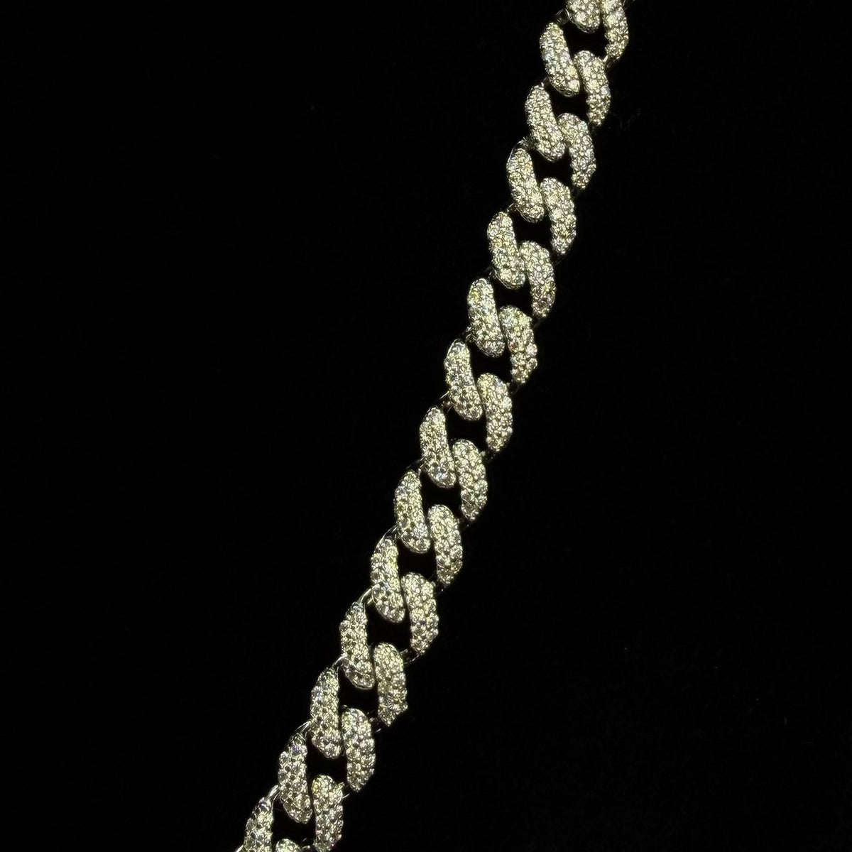 925 Sterling Silver Miami Cuban Chain with 20ct Moissanite, 24in 6mm (3)