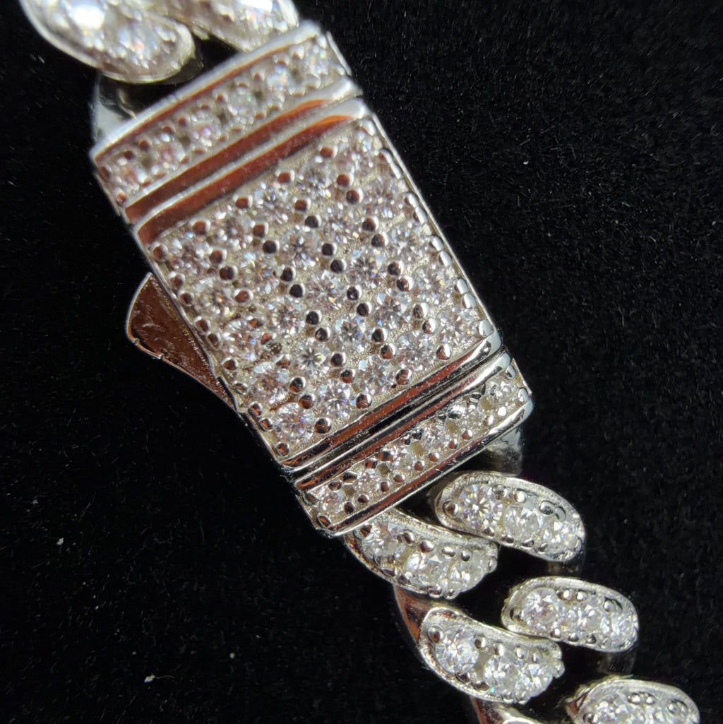20in 8mm Moissanite Pavé Miami Cuban Chain in 925 Sterling Silver, 16ct, 59.85g (4)